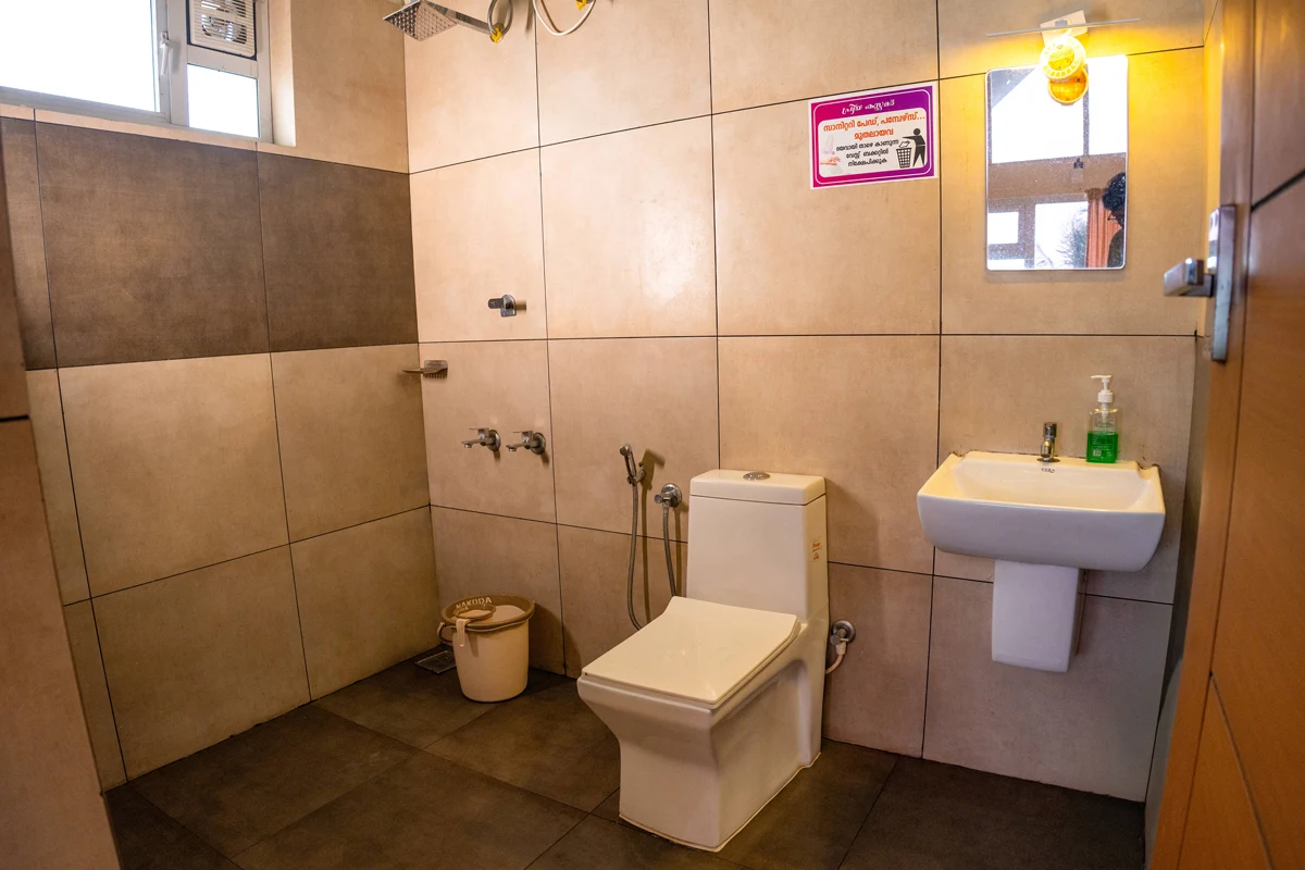 Bathroom Decabayan Resort